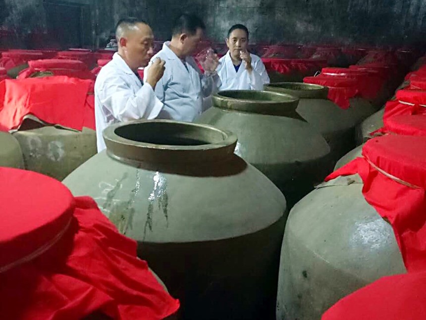 隆昌蜀鼎坊酒厂